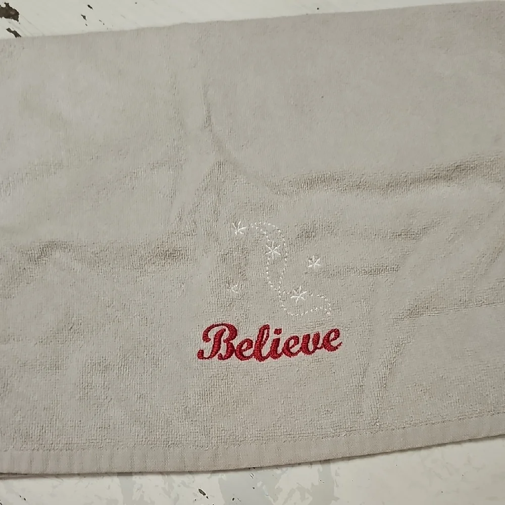 Believe Hand Towel Gray White Red